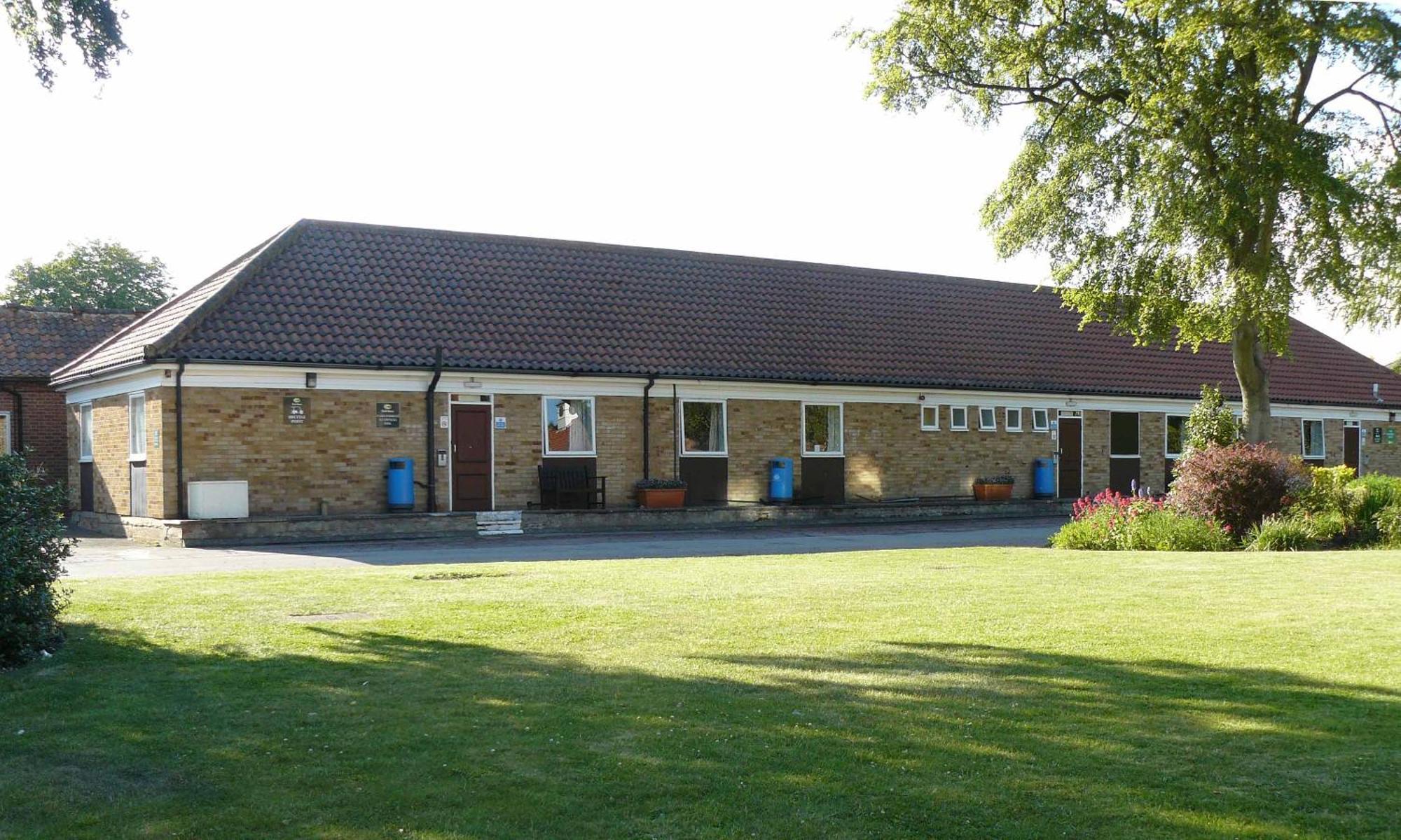 Stableside At York Racecourse Hotel Exterior photo